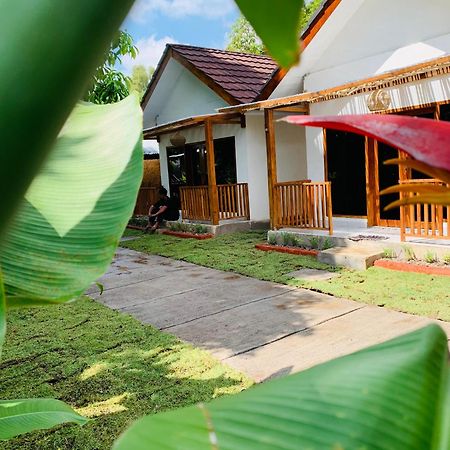 סנרו Anjani Larva Cottage - Homestay And Eatery מראה חיצוני תמונה